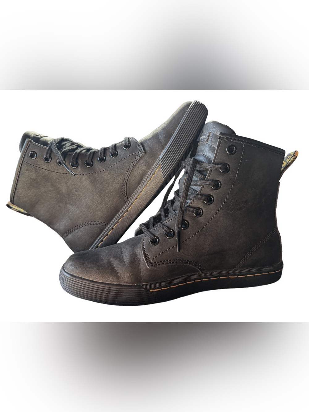 LIKE NEW Dr. Martens Sheridan Matte Black 8-Eye Boots Women's 6 Punk Shoes NWOT